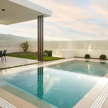 Ashta Gold Вилла *